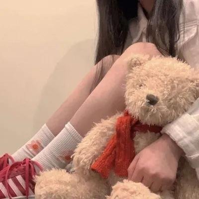 飞越谜情